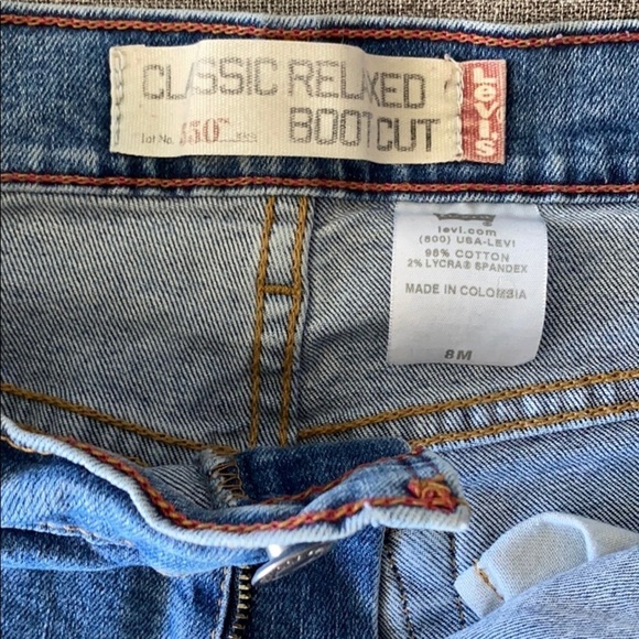 530 Levi’s Classic Relaxed Boot Cut Jeans 8M - Picture 3 of 4
